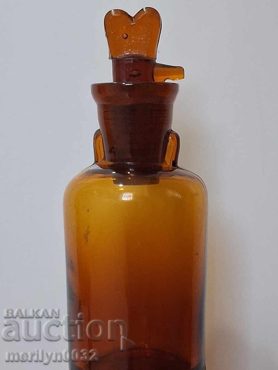 Старо медицинско шише пипета капкомер бутилка с цена 39.00 лв. | € 19.94