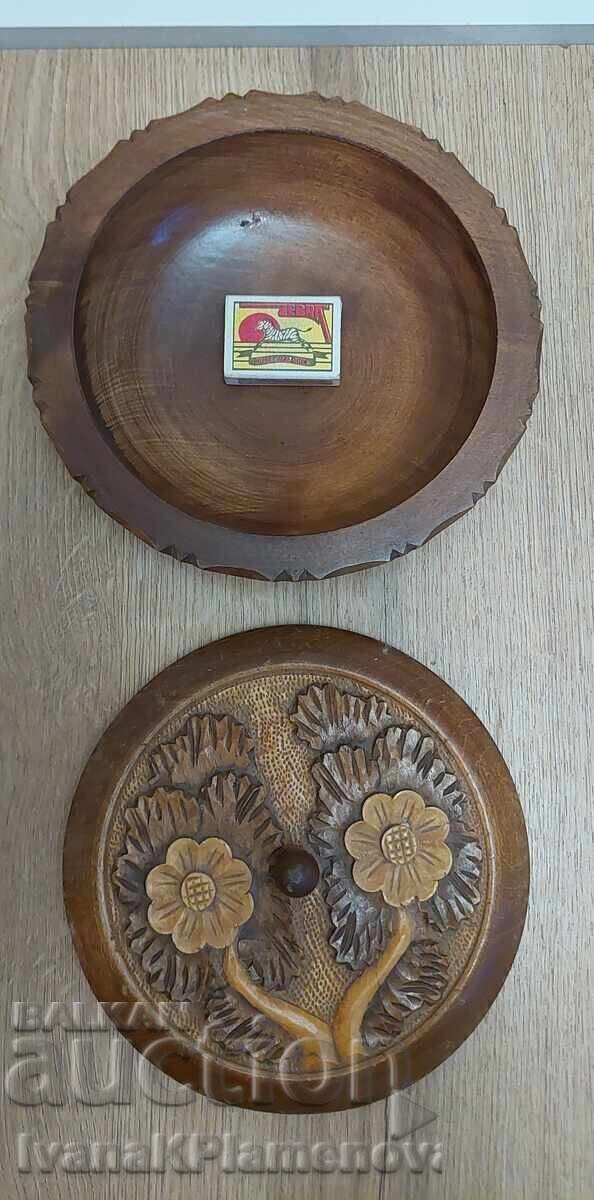 Cutie sculptată în lemn pentru cunoscători - 7