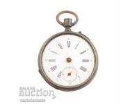 Ceas de buzunar argintiu antic - nu funcționează