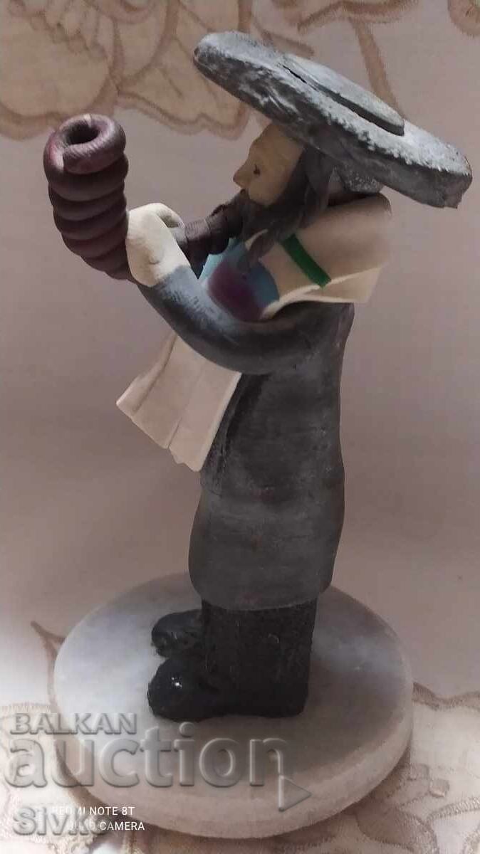 Φιγούρα με παραδοσιακή φορεσιά 4 με τιμή 0.99 BGN | € 0.51 Φιγούρα με παραδοσιακή φορεσιά 4 με τιμή 0.99 BGN | € 0.51