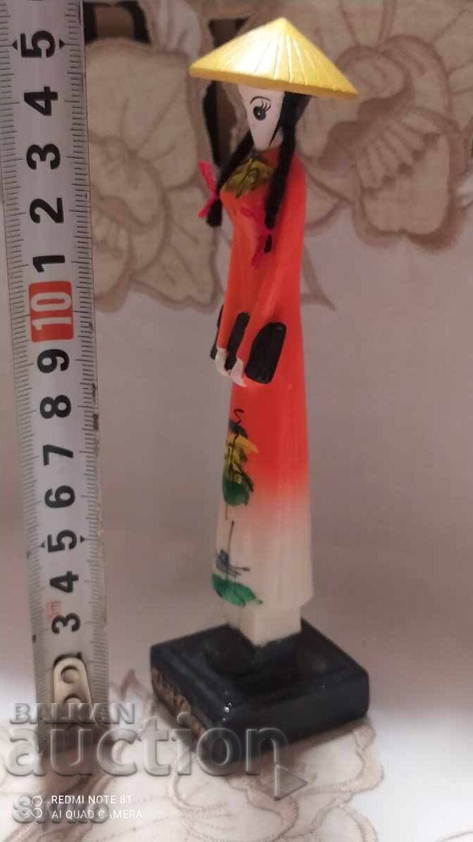 Δημοπρασία Φιγούρα παραδοσιακής φορεσιάς 7