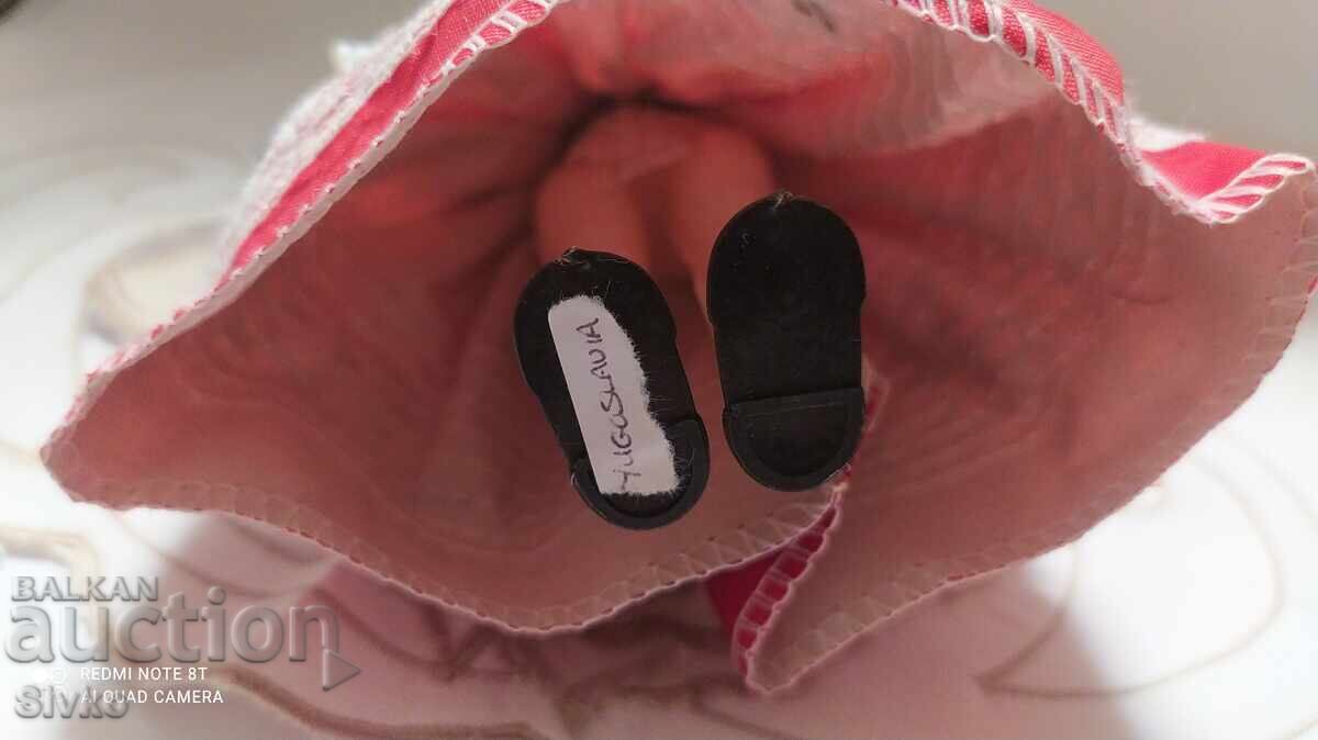 Φιγούρα με παραδοσιακή φορεσιά 11 - 6