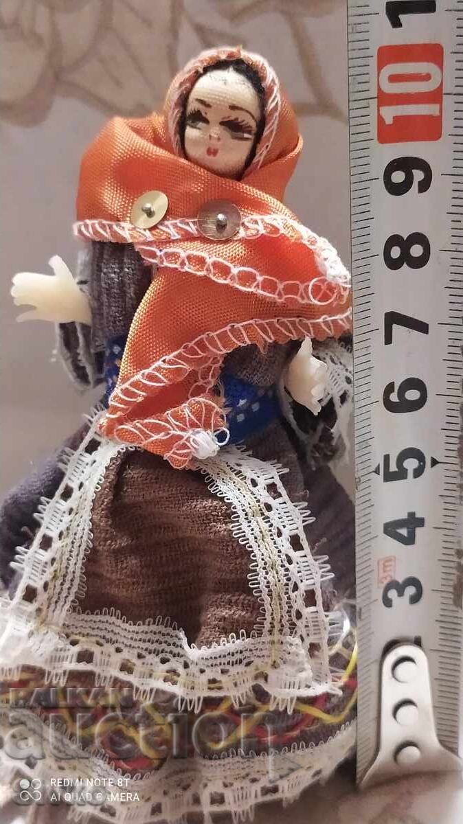 Фигурка етно носия 12 - 5