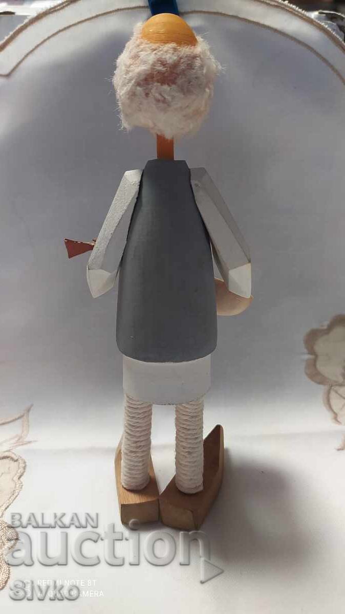 Δημοπρασία Φιγούρα με παραδοσιακή φορεσιά 16