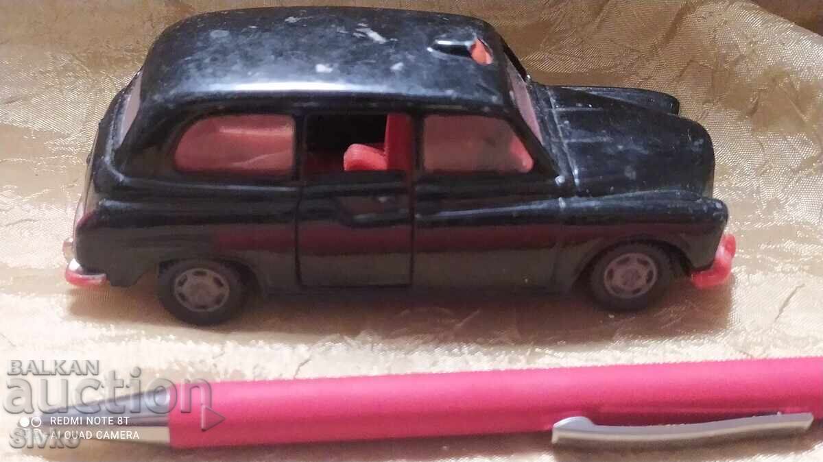 Cărucior taxi londonez cu preț 2.99 BGN | € 1.53 Cărucior taxi londonez cu preț 2.99 BGN | € 1.53