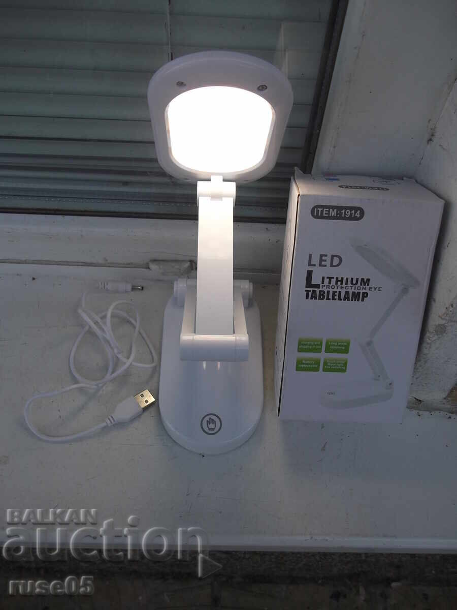 Livrarea Lampă LED reîncărcabilă pliabilă de birou nouă