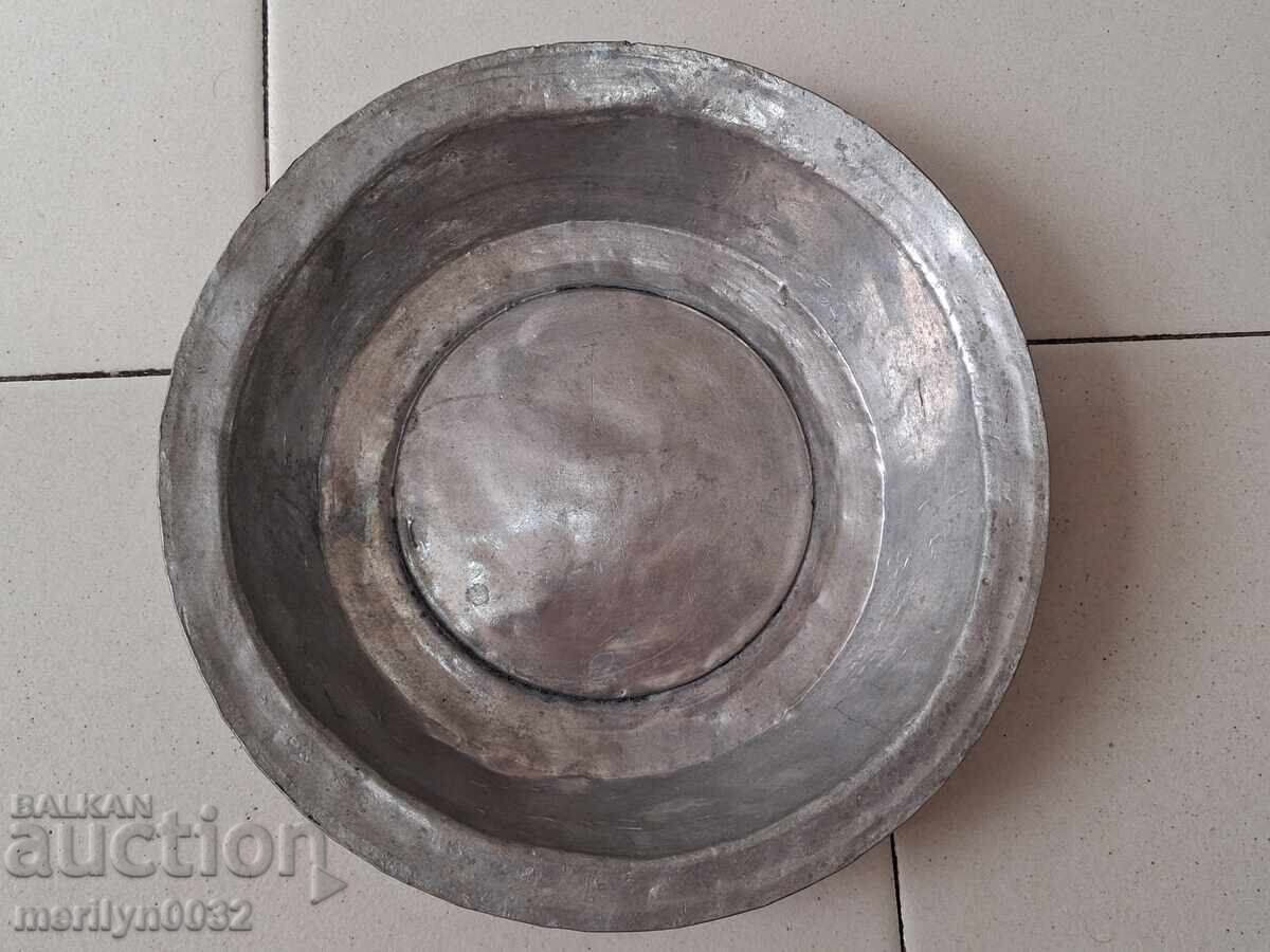 Стар меден сахан, бакър, паница, чиния, тас с цена 49.00 лв. | € 25.05 Стар меден сахан, бакър, паница, чиния, тас с цена 49.00 лв. | € 25.05