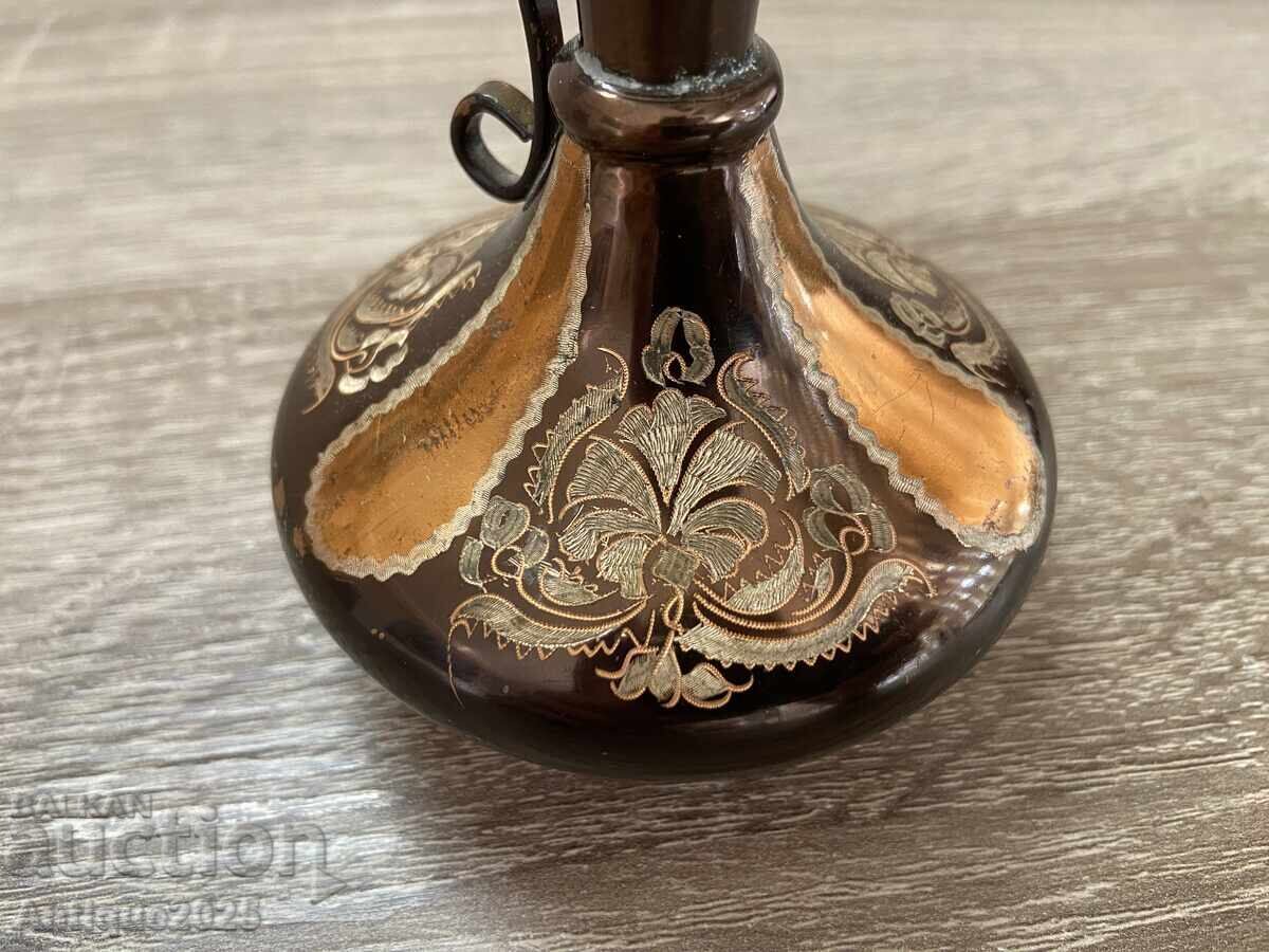 Елегантен винтидж бронзов кана с орнаментирана декорация - 5