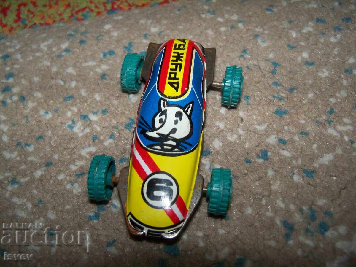 Small tin car Druzhba No. 6, social toy Small tin car Druzhba No. 6, social toy