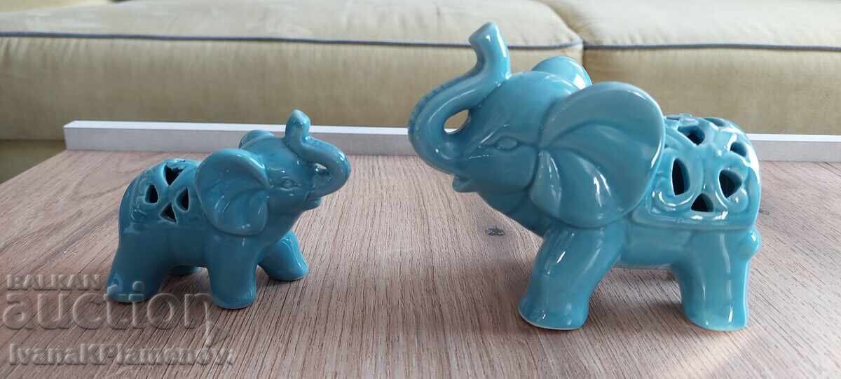 Souvenirs for connoisseurs, two pieces, excellent with price € 10.00 | 19.56 BGN