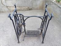 метални крака от шевна машина 30те BRITANNIA