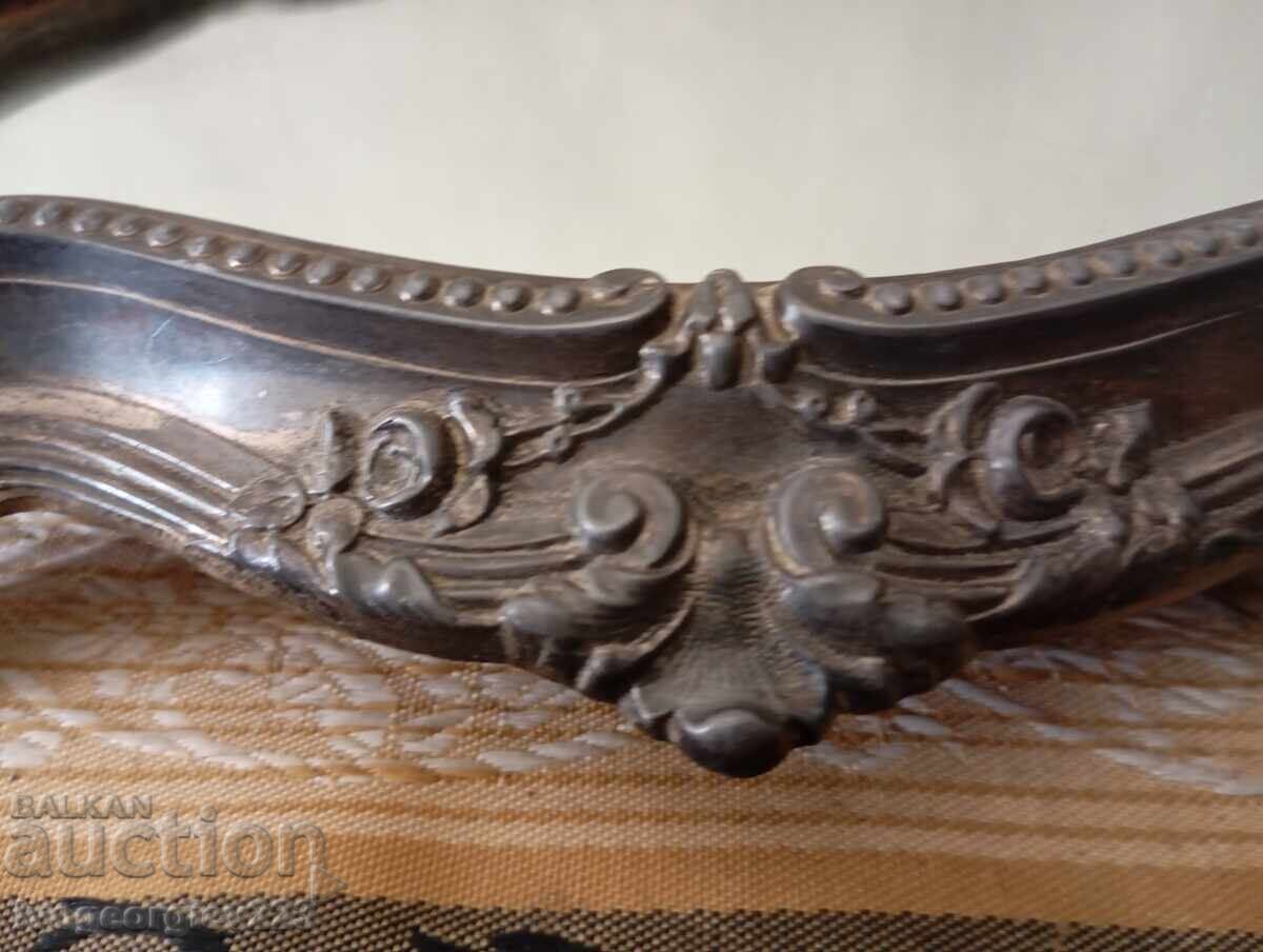 Γλάστρα αρτ ντεκό με τιμή 75.00 BGN | € 38.35