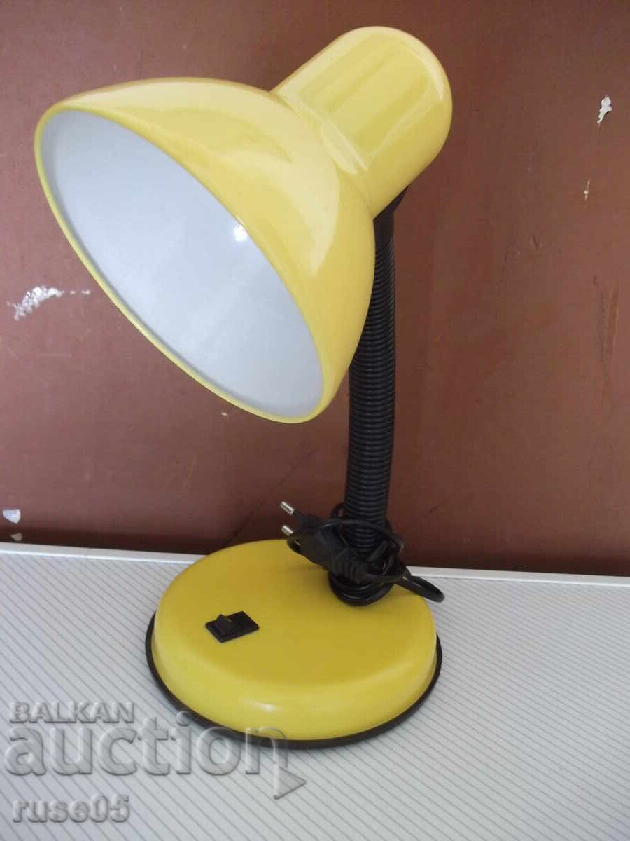 "OMNIA-Jako" yellow working desk lamp