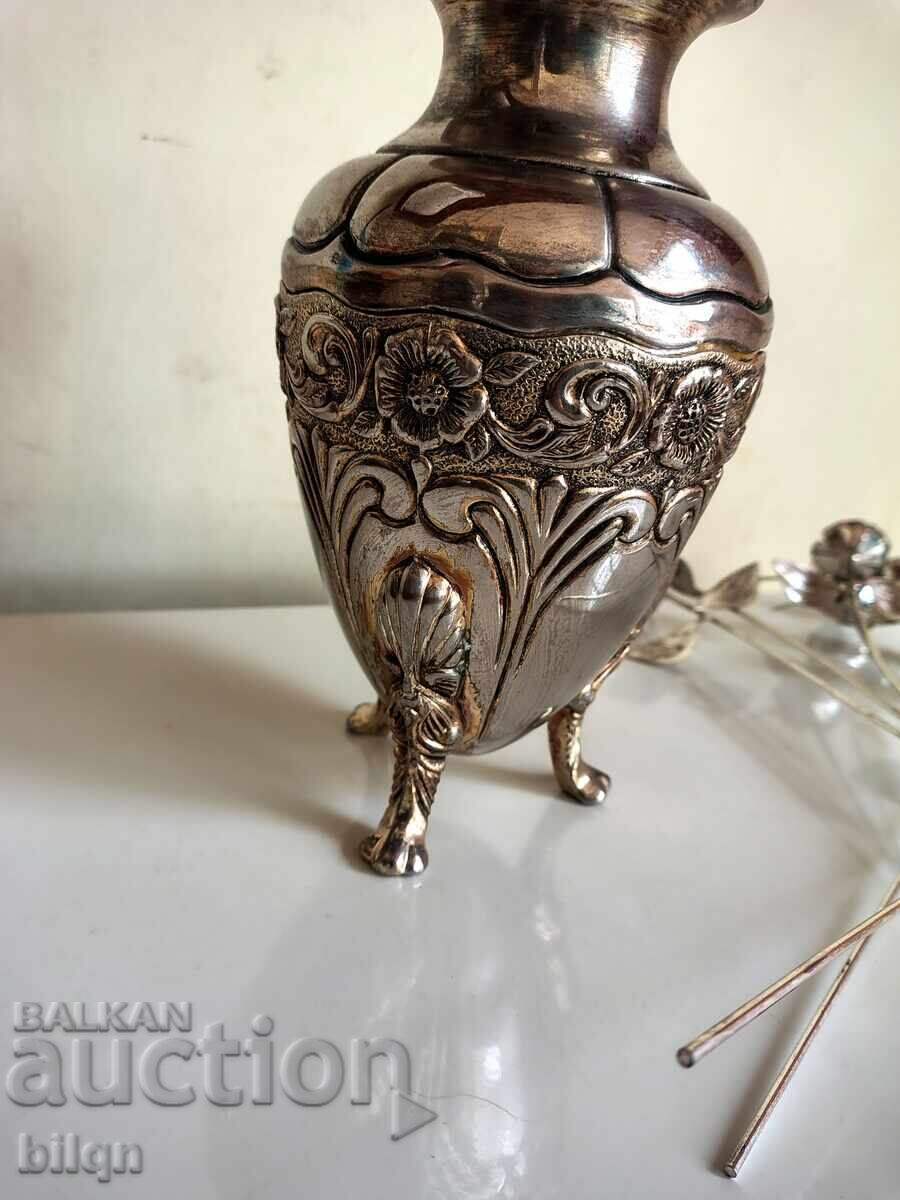 Прекрасна Посребрена Ваза Със Посребрени Цветя - 5 Прекрасна Посребрена Ваза Със Посребрени Цветя - 5