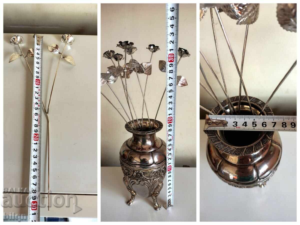 Прекрасна Посребрена Ваза Със Посребрени Цветя - 7 Прекрасна Посребрена Ваза Със Посребрени Цветя - 7