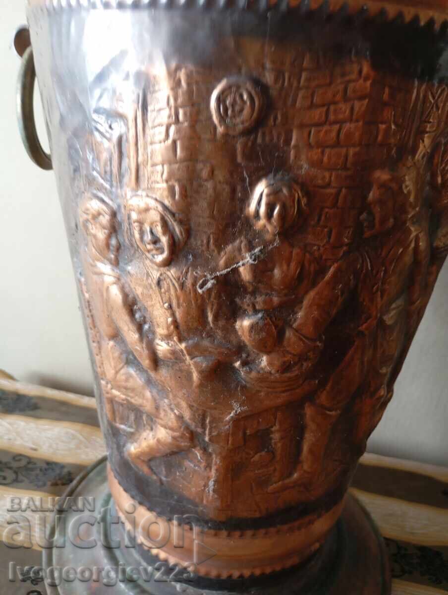 Auction  Vintage umbrella stand