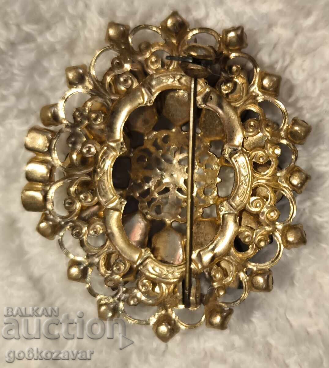 Livrarea Veche broșă foarte frumoasă! Pietre prețioase, aurire!