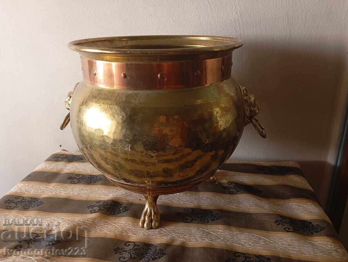 Ghiveci vechi, jardiniere