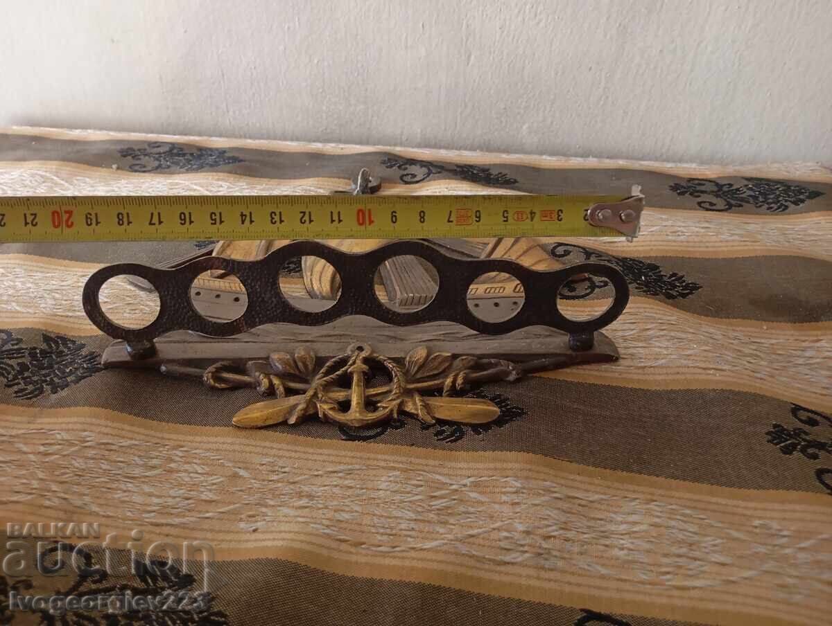 Suport de perete pentru pipe - navă - 5