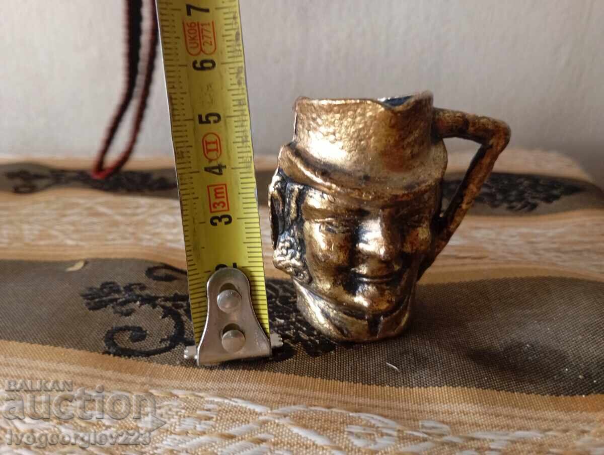 Аукцион Винтидж чашка Аукцион Винтидж чашка