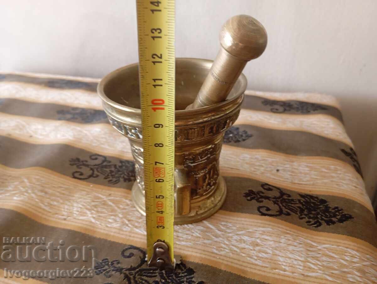 Старо хаванче с чукало с цена 50.00 лв. | € 25.56 Старо хаванче с чукало с цена 50.00 лв. | € 25.56