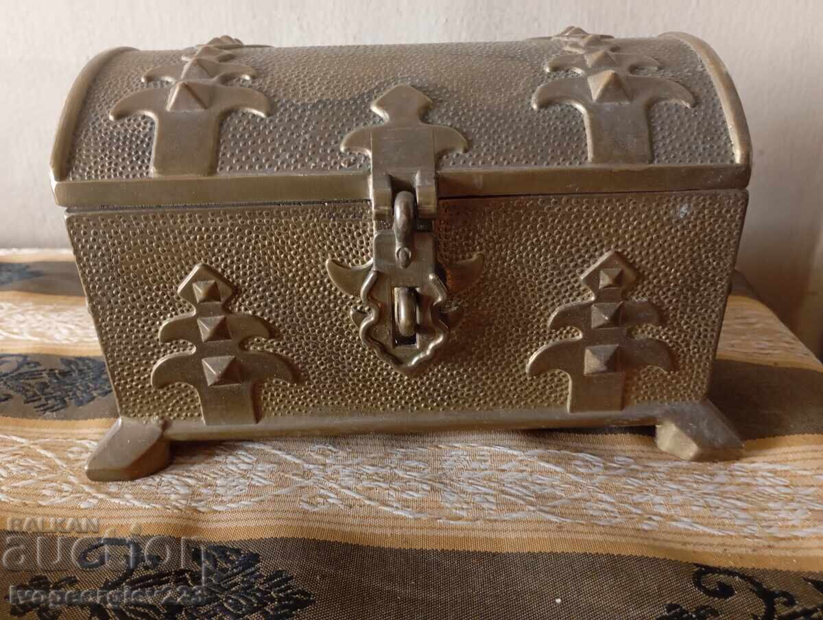 Κουτί κοσμημάτων - σεντούκι Κουτί κοσμημάτων - σεντούκι