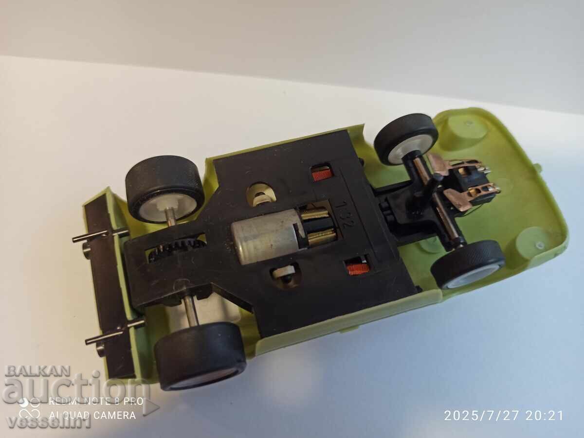 Livrarea Mașină veche 1/32 de pistă Melkus Wartburg F1 RS1000