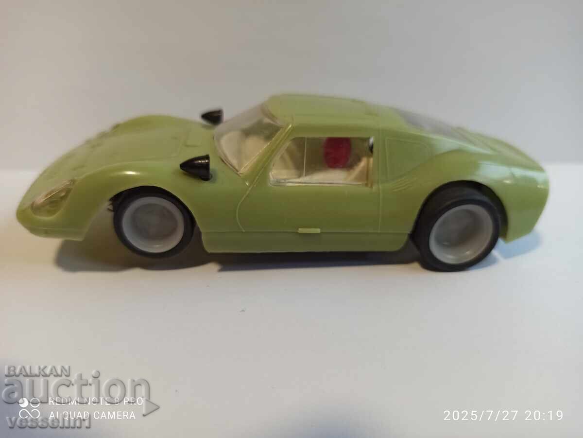 Παλιό αυτοκίνητο 1/32 από πίστα Melkus Wartburg F1 RS1000