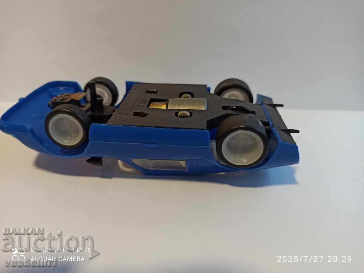 Delivery of Old car 1/32 from the Melkus Wartburg F1 RS1000 prefo track