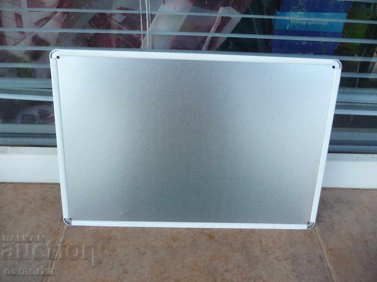 Auction  Metal sign TOTAL oil gasoline naphtha diesel oil petrol