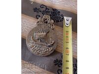 Σφιγκτήρας χρημάτων, φύλλα