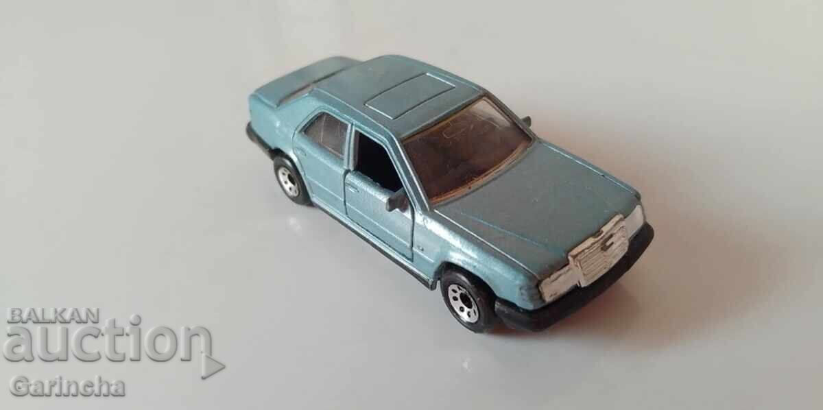 Matchbox Macau 1/64 Mercedes 124 E500 with price 30.00 BGN | € 15.34