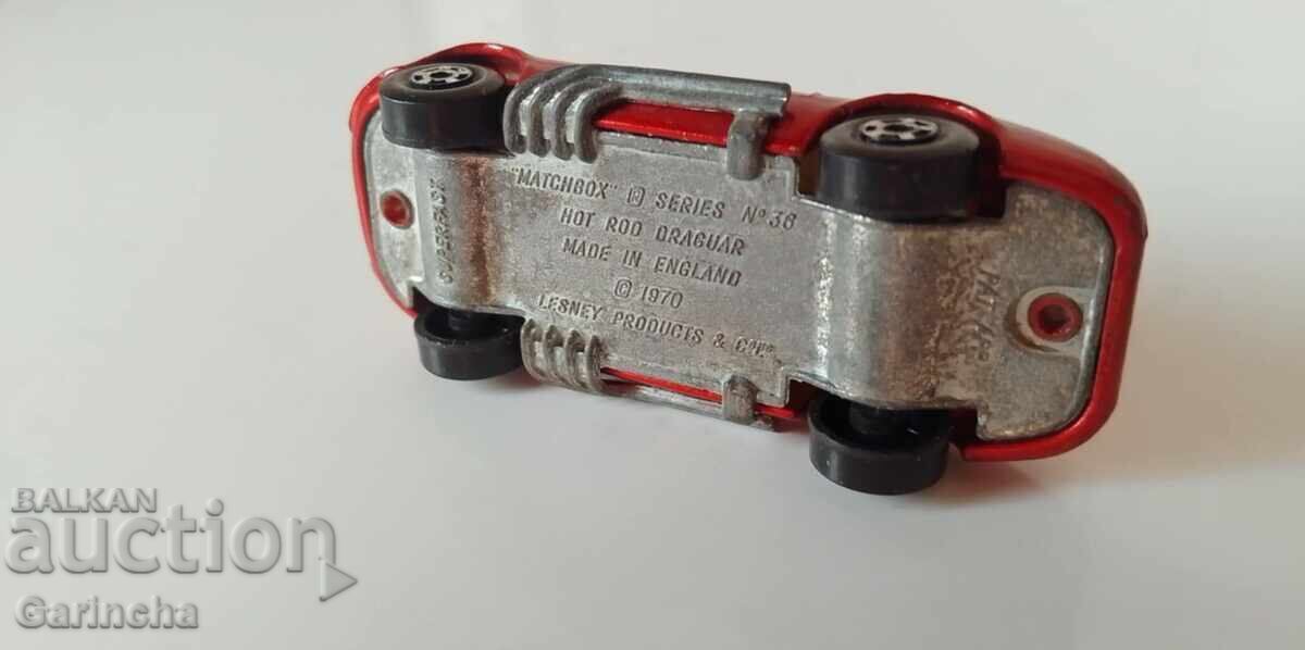 Livrarea Matchbox Anglia 1/64