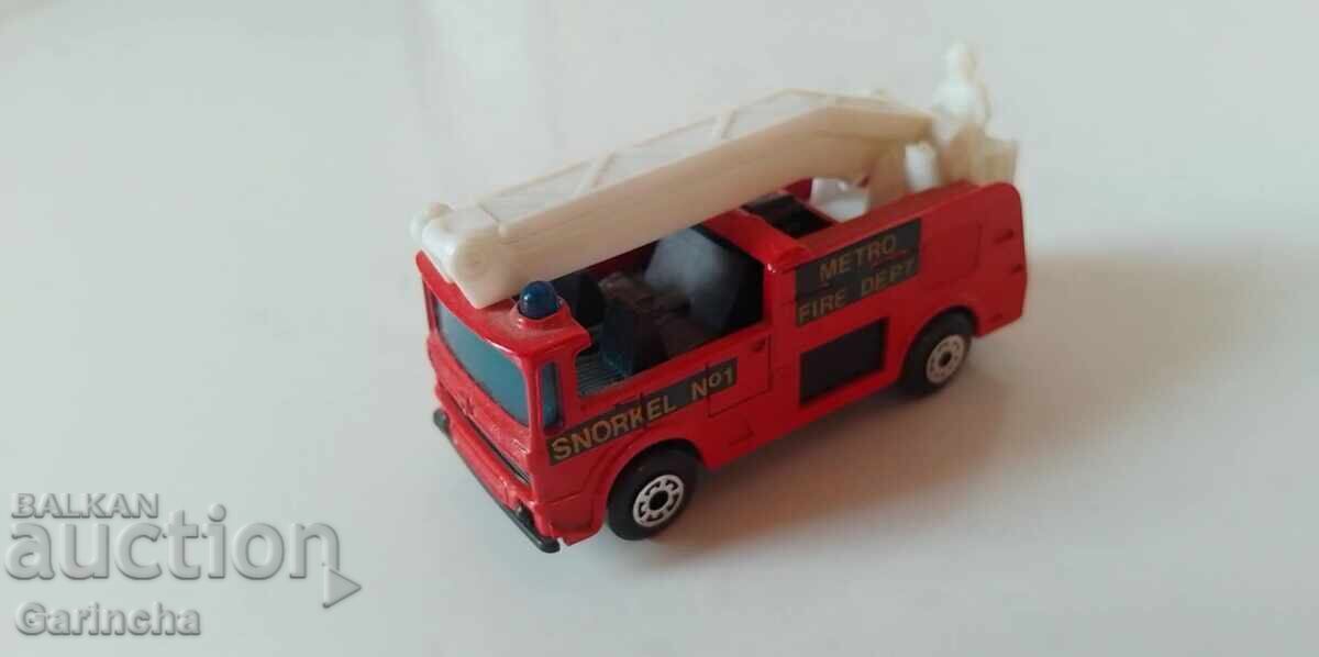 Matchbox Anglia 1/64