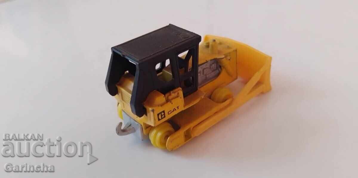 Auction  Matchbox Macau 1/64