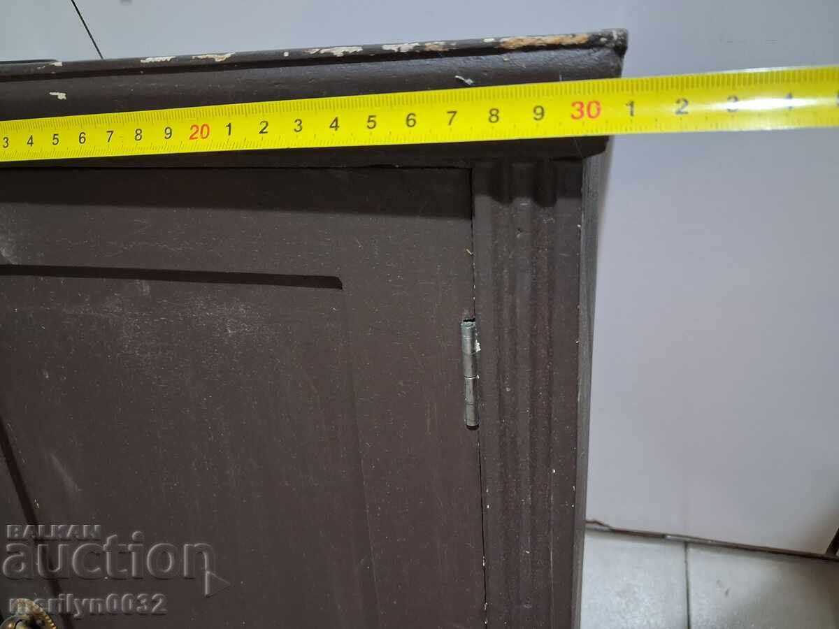 Dulap vechi cutie trusă medicală cu dimensiuni 50/31/16 cm - 5 Dulap vechi cutie trusă medicală cu dimensiuni 50/31/16 cm - 5