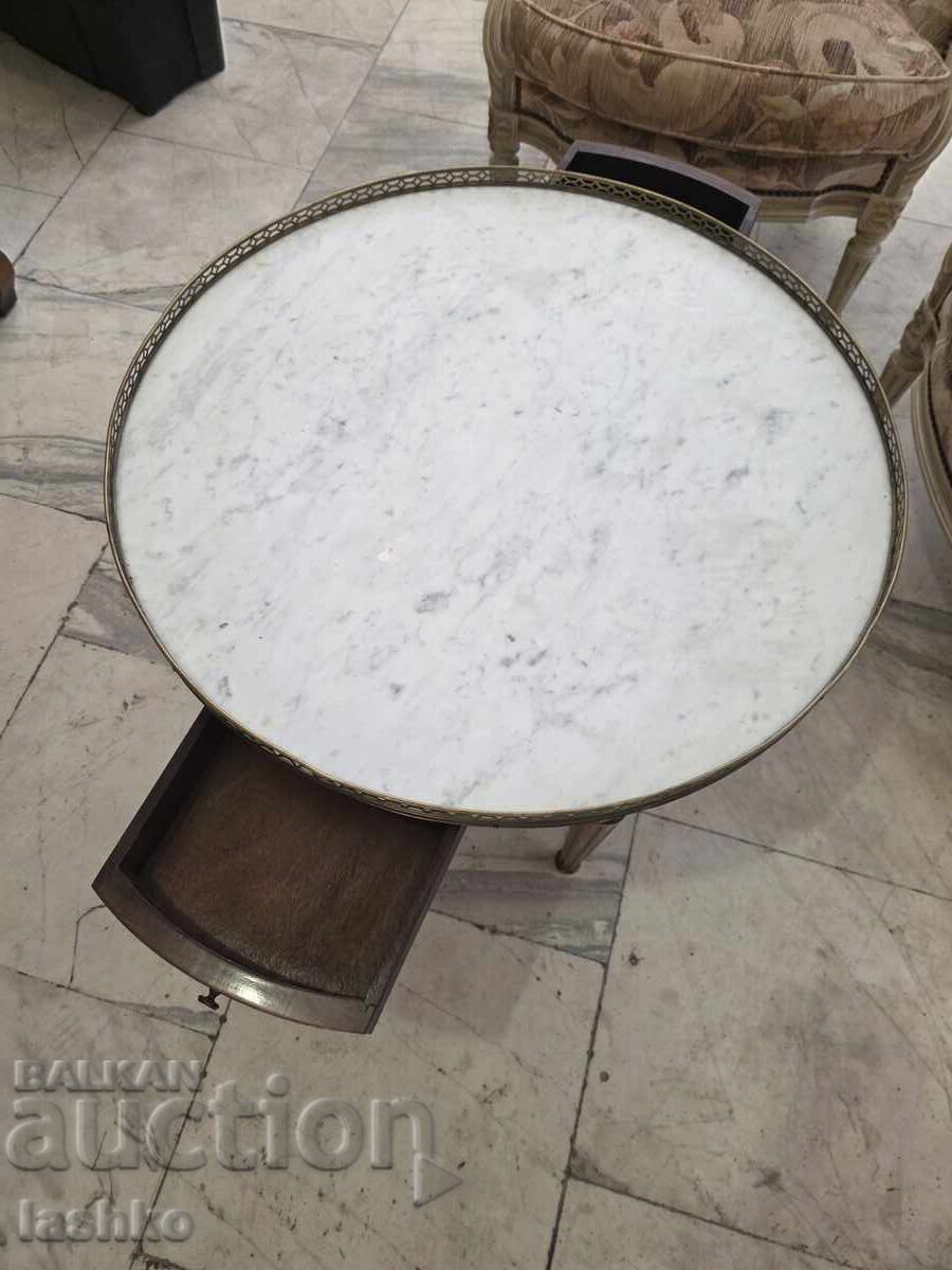 Delivery of Coffee and Tea Table