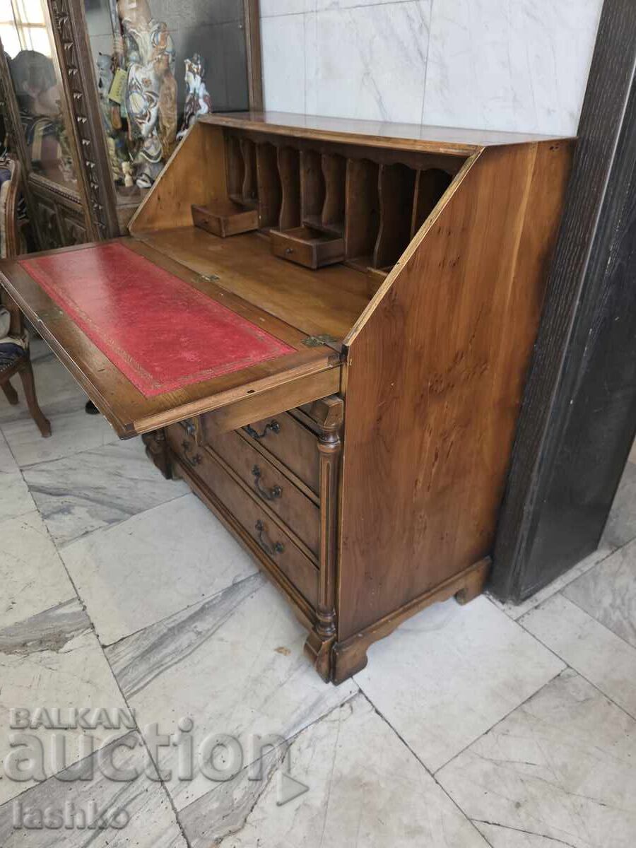 Старо писалище, секретар - 6