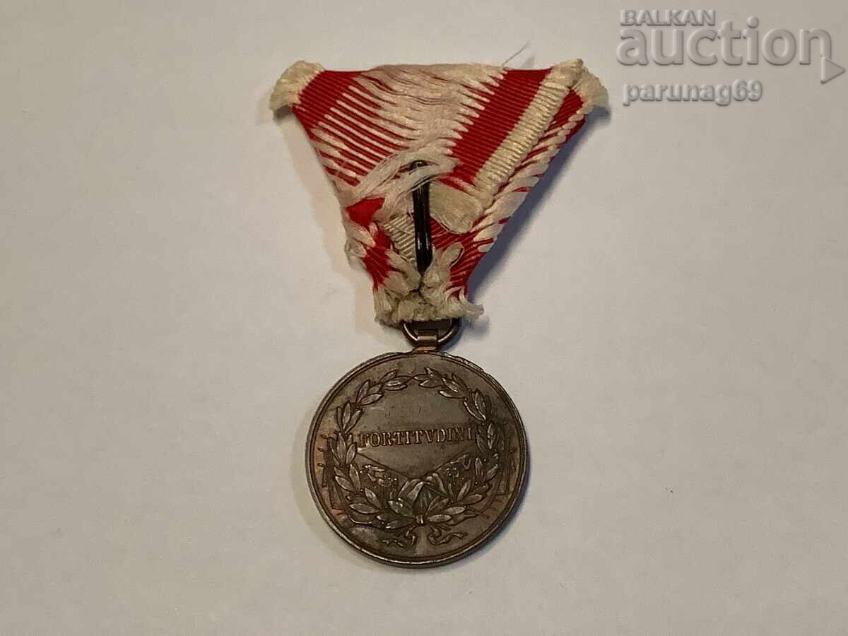 Австро - Унгария медал за храброст WWI 1916 - 1918 година с цена 68.00 лв. | € 34.77