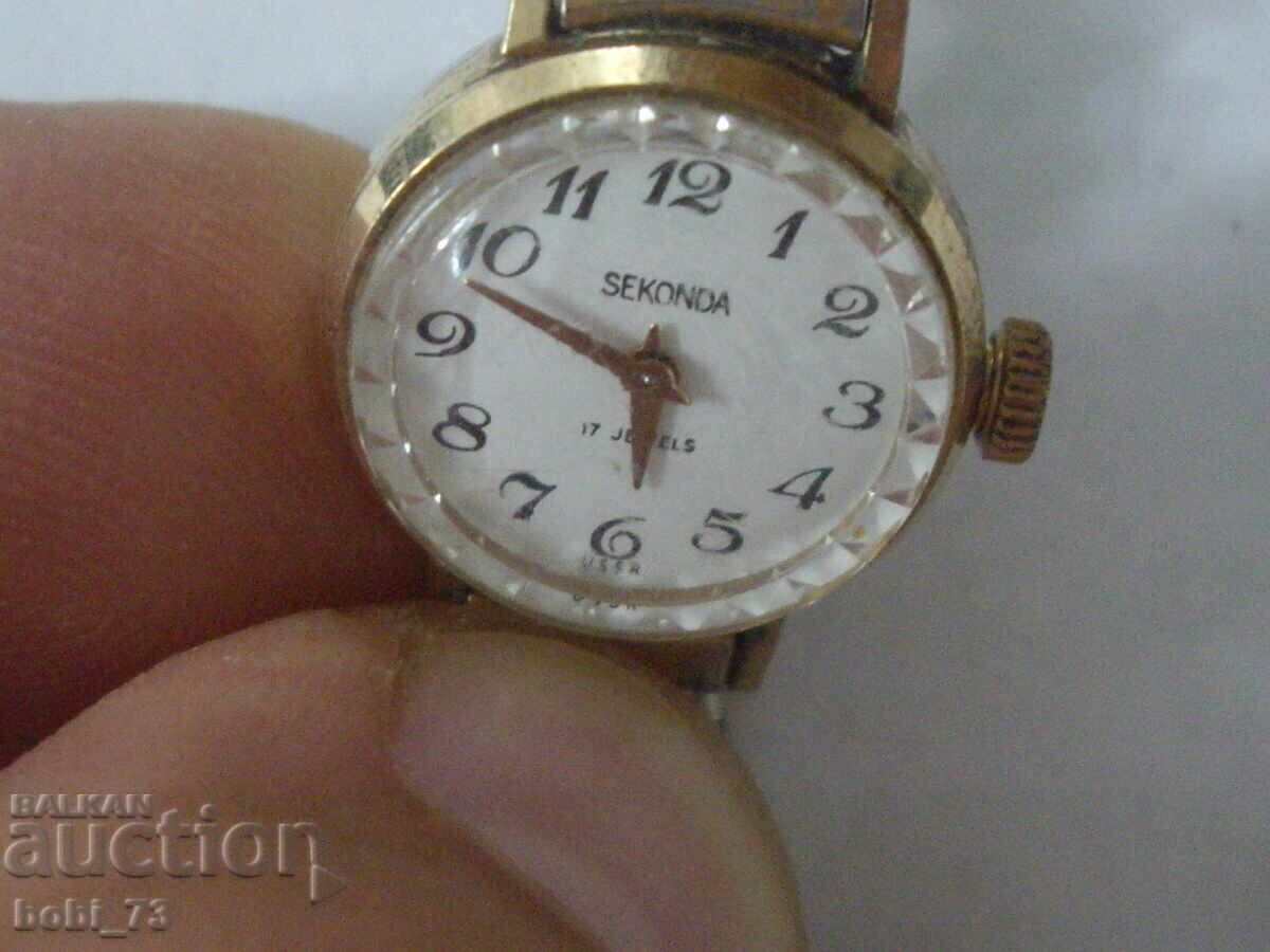 Old gold plated ladies watch. with price 30.00 BGN | € 15.34 Old gold plated ladies watch. with price 30.00 BGN | € 15.34