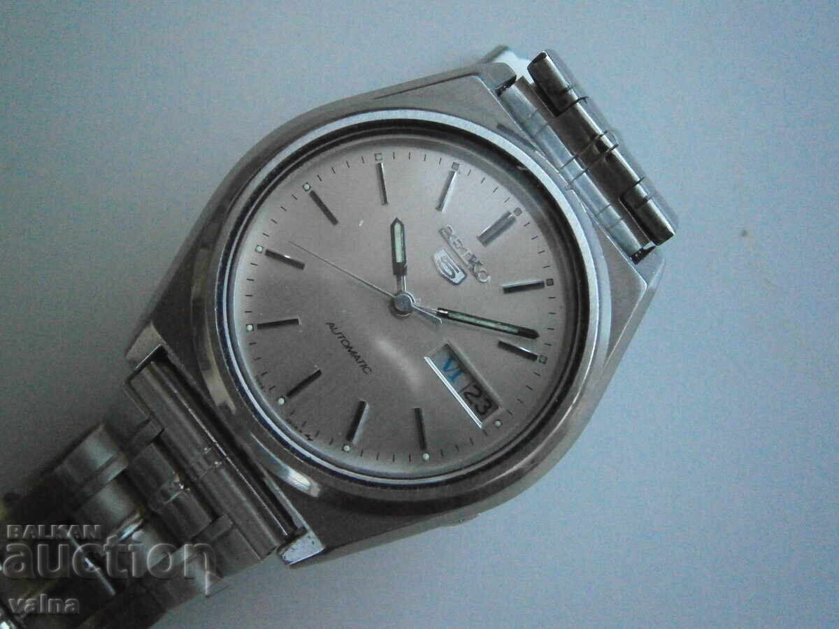 Δημοπρασία SEIKO 5, cal. 7009-876, vtg αυτόματο, κάσα – 38,0mm, Japan