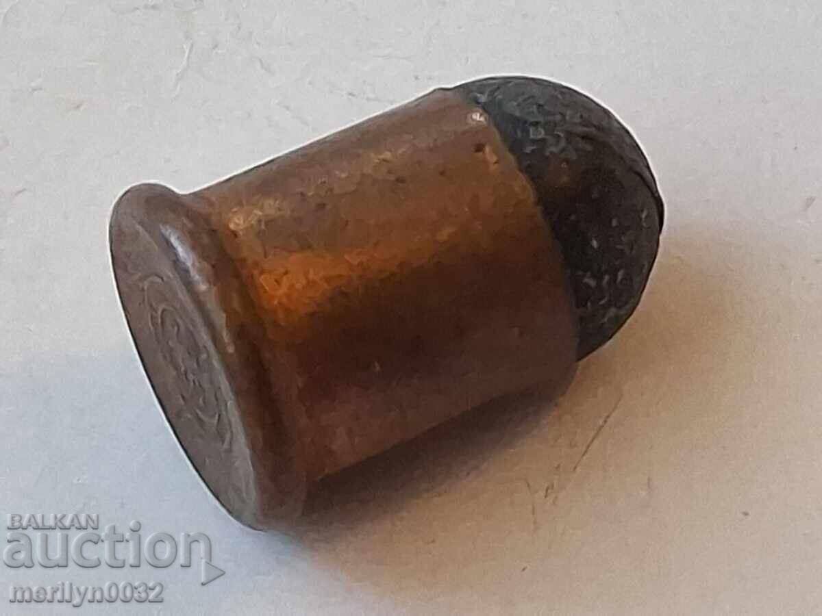 Cartuș 8 mm percutie periferică muniție glonț COLECȚIONAR - 6 Cartuș 8 mm percutie periferică muniție glonț COLECȚIONAR - 6