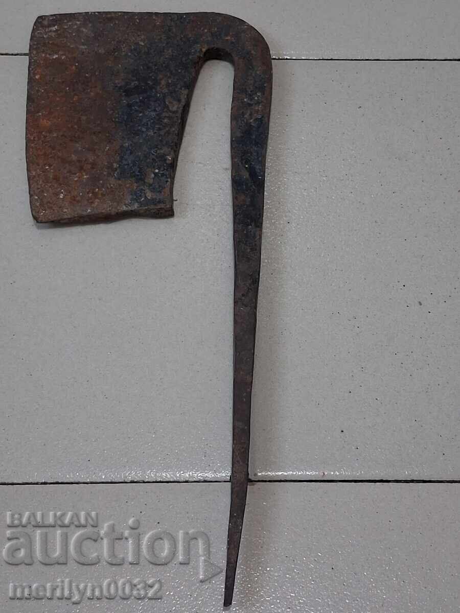 Παράδοση Παλιό τσεκούρι σατύρος τσεκούρι πρωτόγονο