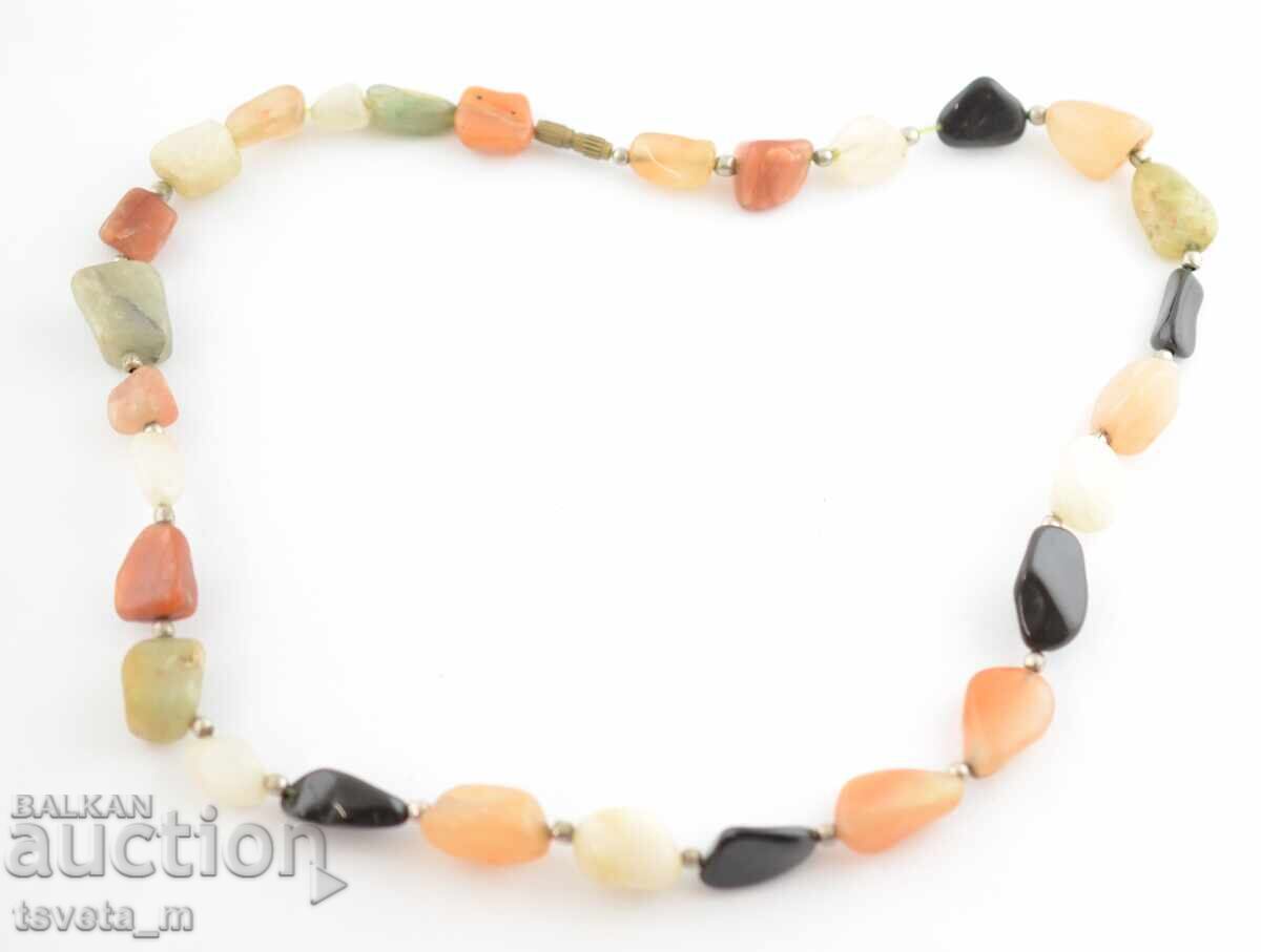 Гердан колие с естествени камъни Гердан колие с естествени камъни