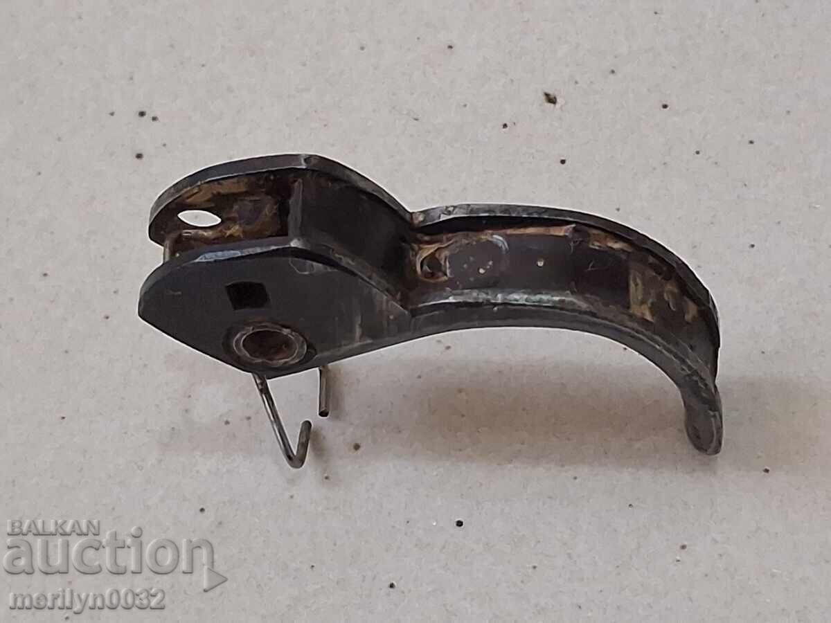 Chast ot spusŭkov mekhanizŭm za pistolet 9 χιλ. Βάλτερ P-38 Βέρμαχτ WW2 με τιμή 125.00 BGN | € 63.91