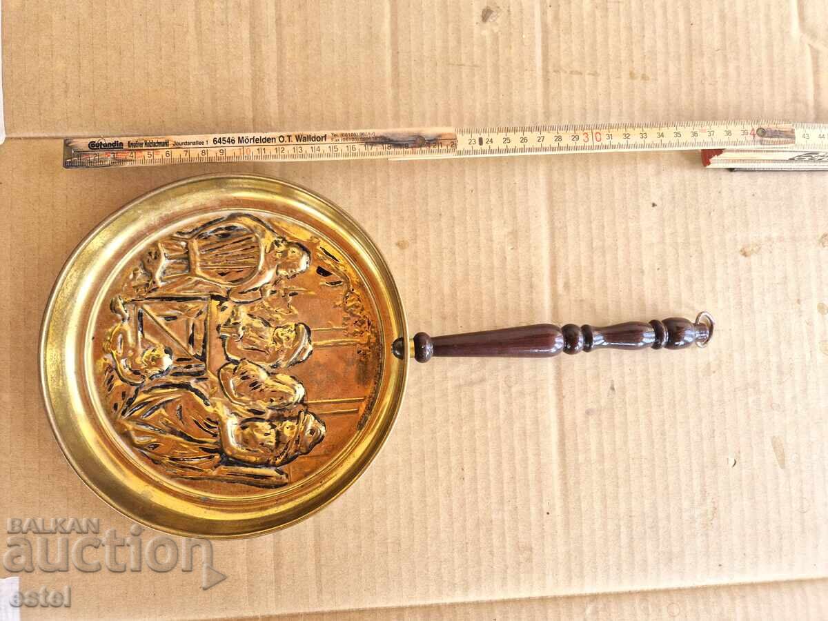 Auction Copper pan for decoration Auction Copper pan for decoration