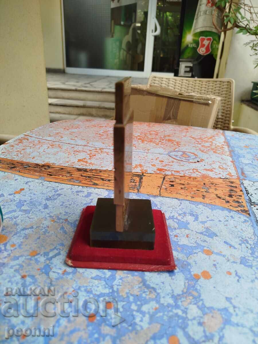 Delivery of Bronze award of the famous Slovenian sculptor Jože Eržen