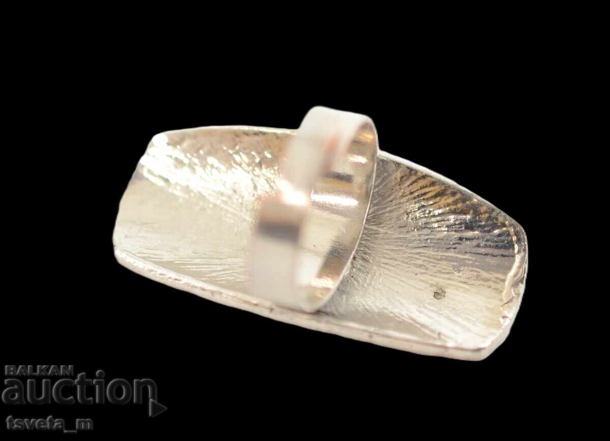 Доставка на Дамски пръстен с променящ се размер