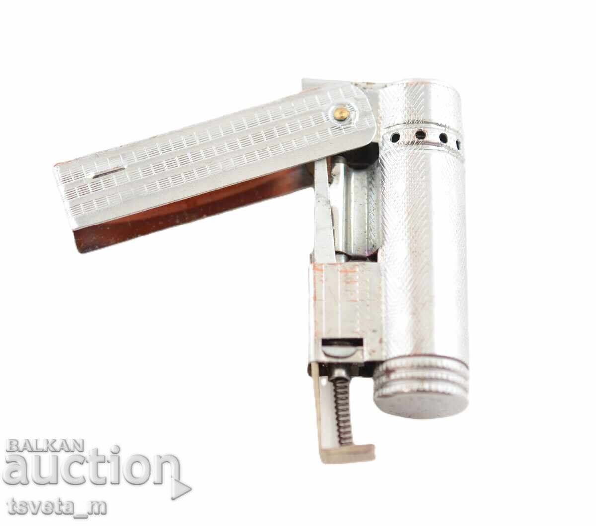 Delivery of Strong Lion 310 CHAINA Petrol Lighter Delivery of Strong Lion 310 CHAINA Petrol Lighter