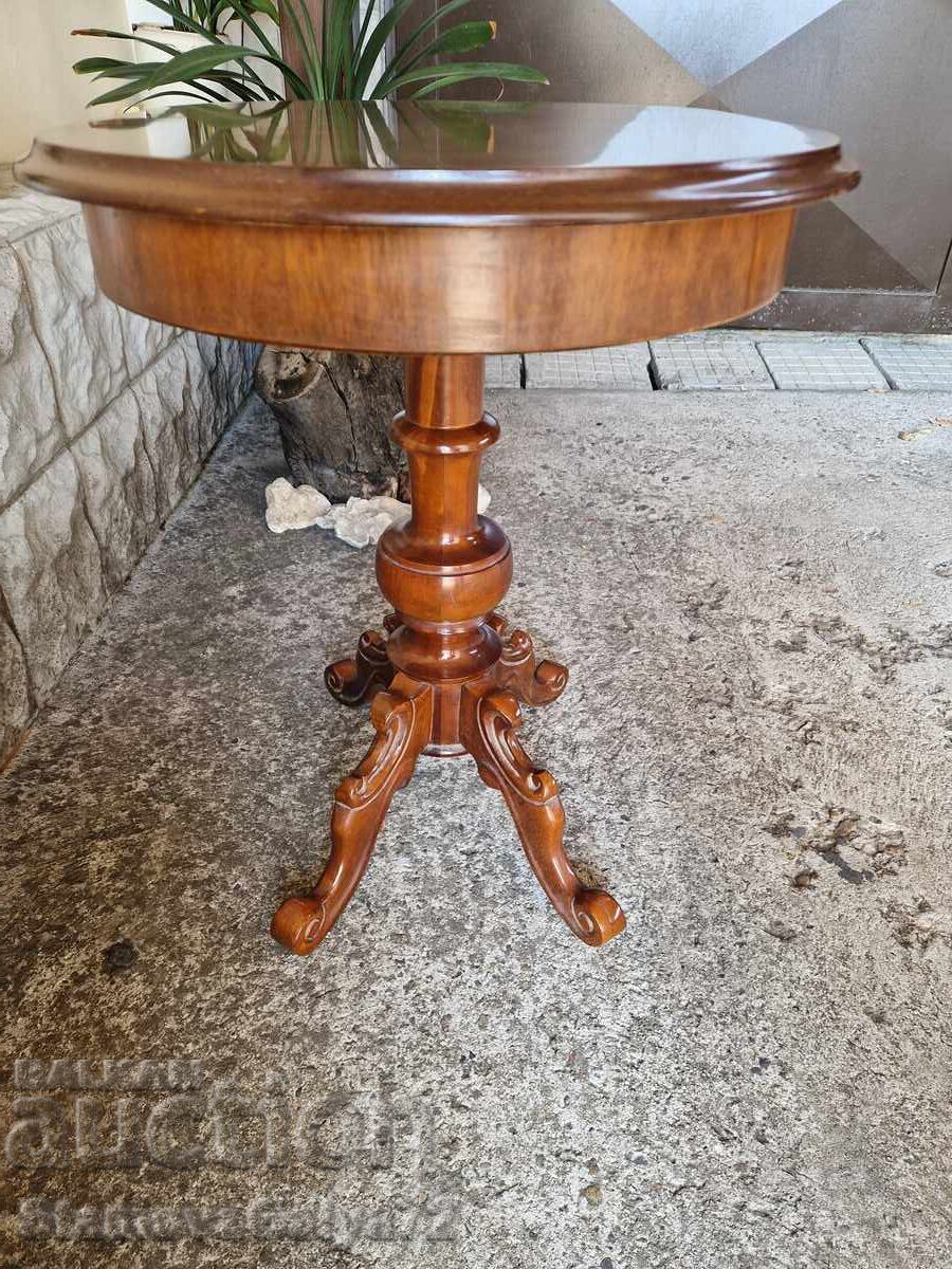 Wonderful antique English wooden table with inlay - 7